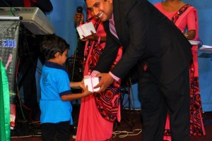 Prize giving at IELTS SRI Lanka – IELTS Sri Lanka (42)