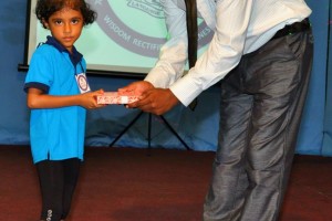 Prize giving at IELTS SRI Lanka – IELTS Sri Lanka (5)