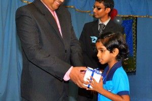 Prize giving at IELTS SRI Lanka – IELTS Sri Lanka (62)