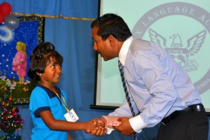 Prize giving at IELTS SRI Lanka – IELTS Sri Lanka (72)