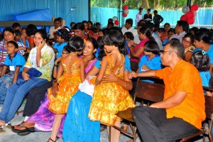Prize giving at IELTS SRI Lanka – IELTS Sri Lanka (81)